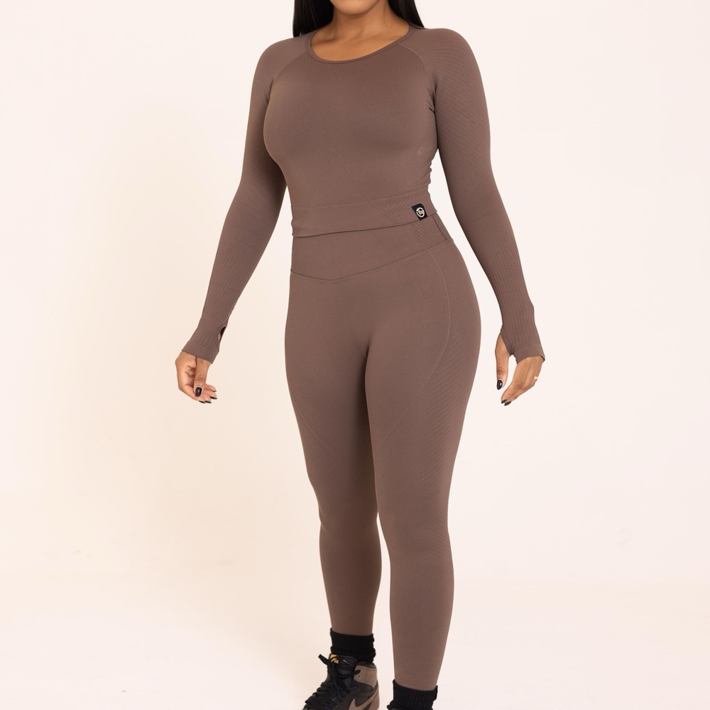 Seamless Amplify Long Sleeve Set